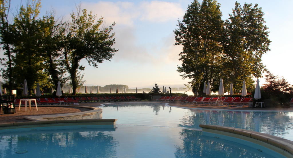 Anthares World Resort Candia Canavese エクステリア 写真